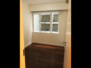 Wan Chai - Phoenix Court Block 3 03