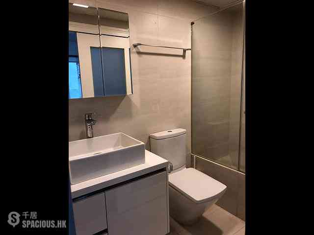 Wan Chai - Phoenix Court Block 3 08