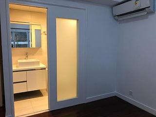 Wan Chai - Phoenix Court Block 3 09