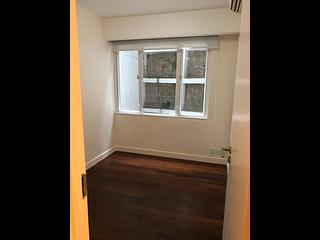 Wan Chai - Phoenix Court Block 3 12