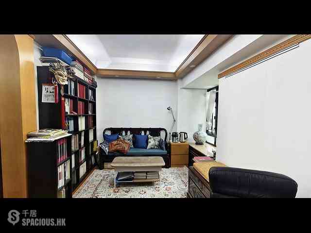 Sheung Wan - Wing Yu Building 01