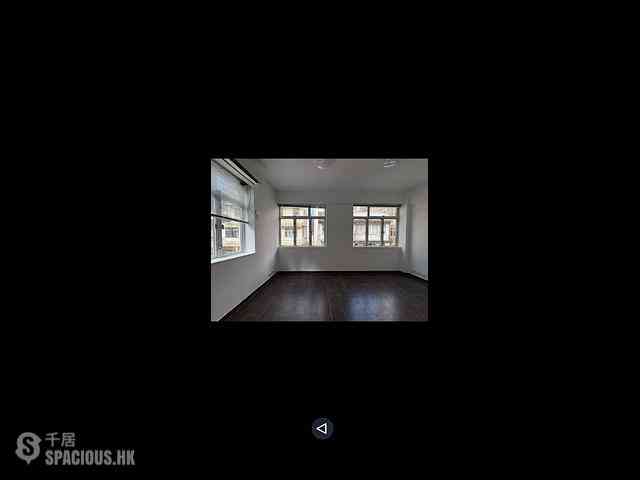 Central - 18, Gough Street 03