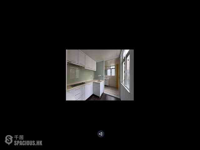 Central - 18, Gough Street 04