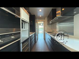 Discovery Bay - Discovery Bay Phase 9 La Serene 09