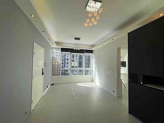 Mid Levels West - Peaksville Block 1 04