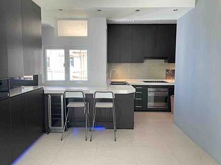 Mid Levels West - Peaksville Block 1 06