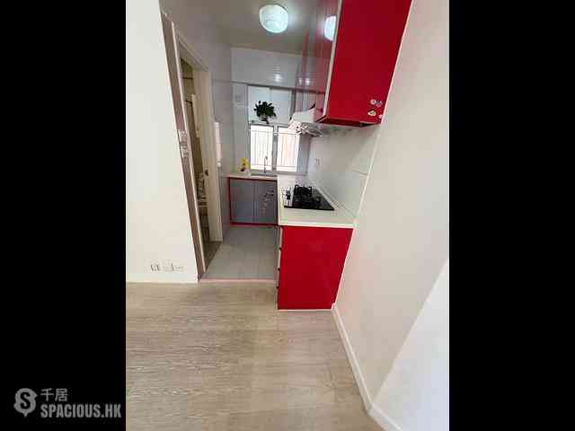 Sai Wan Ho - 82-84, Shau Kei Wan Road 01