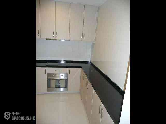 Sheung Wan - Heep Kee Commercial Building 04
