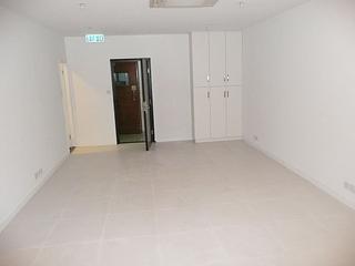 上环 - Heep Kee Commercial Building 07