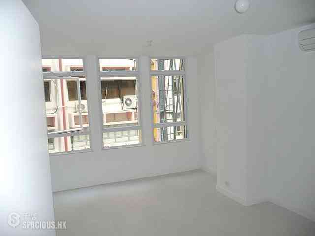 Sheung Wan - Heep Kee Commercial Building 10