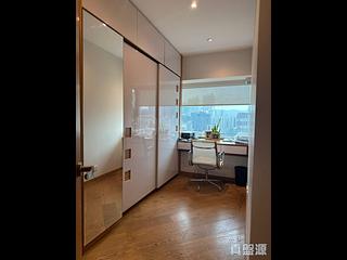 West Kowloon - Sorrento Phase 1 Block 3 06