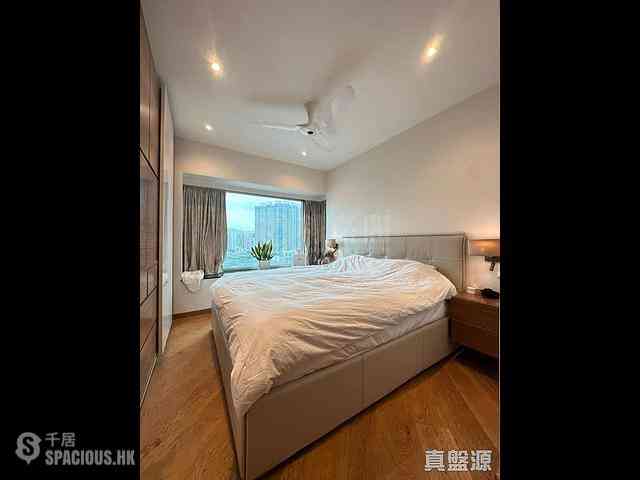 West Kowloon - Sorrento Phase 1 Block 3 04