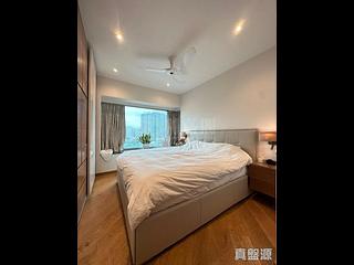 West Kowloon - Sorrento Phase 1 Block 3 08