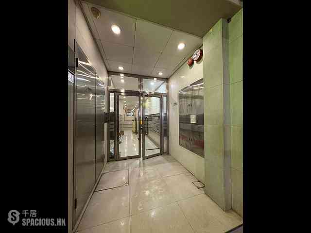 Sheung Wan - Sun Shing Mansion 01