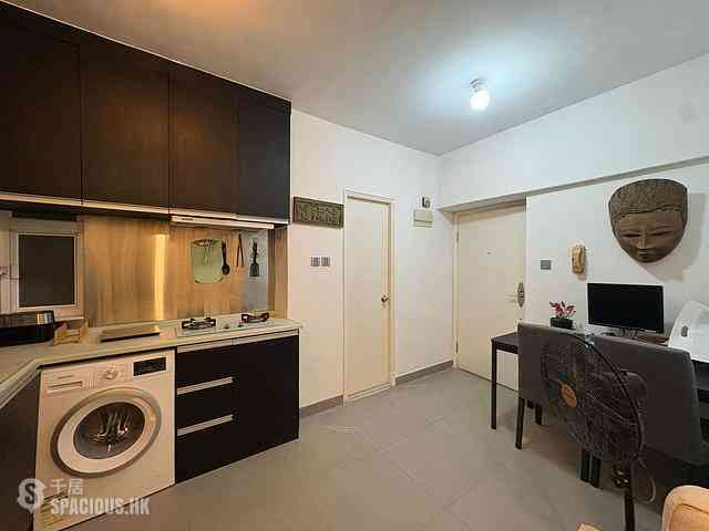 Sheung Wan - Sun Shing Mansion 07