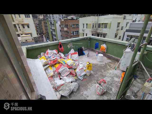Sheung Wan - Tai Hing Building 06