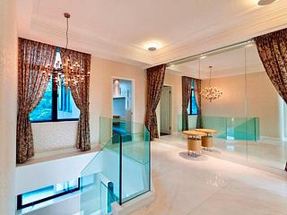 Repulse Bay - 37, Repulse Bay Road 04