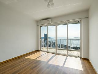 Pok Fu Lam - Four Winds Apartment 02