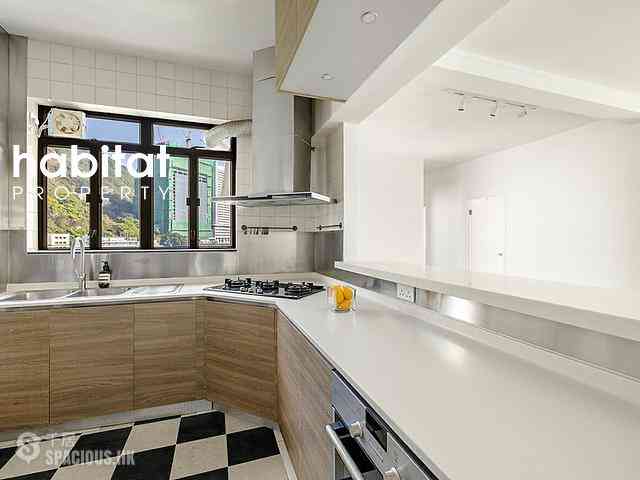 Pok Fu Lam - Four Winds Apartment 04