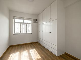 Pok Fu Lam - Four Winds Apartment 07