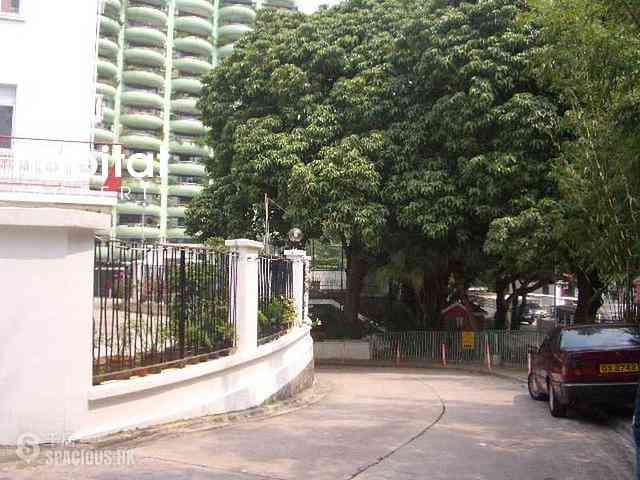 Pok Fu Lam - Four Winds Apartment 08