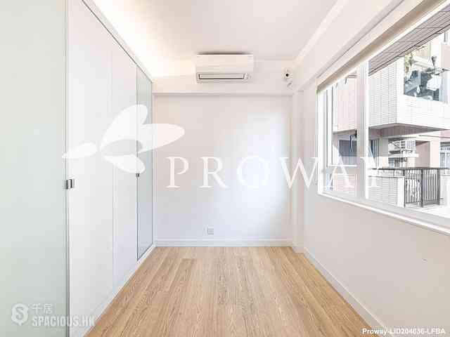 Pok Fu Lam - Baguio Villa Block 36 09