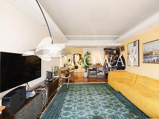 Wan Chai - Convention Plaza Apartments 03