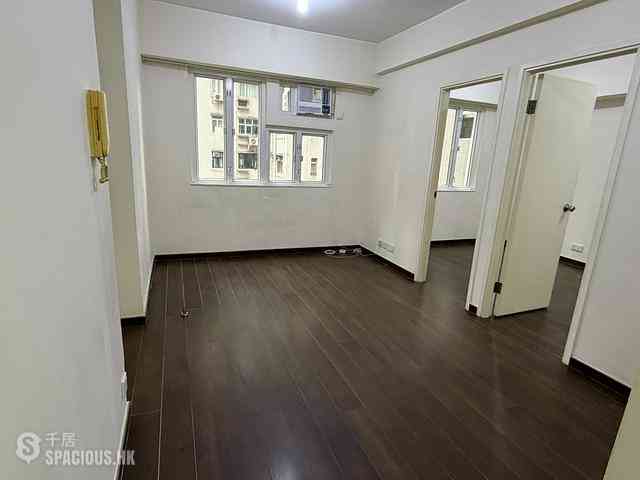 Causeway Bay - Hon Man Mansion 01