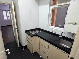 Causeway Bay - Hon Man Mansion 07