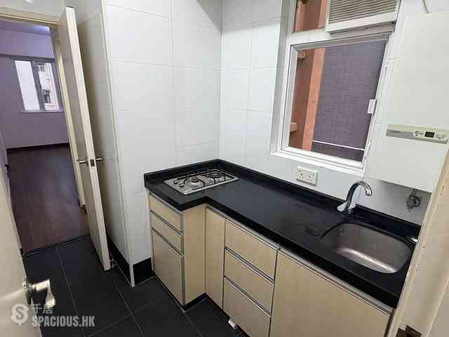 Causeway Bay - Hon Man Mansion 07