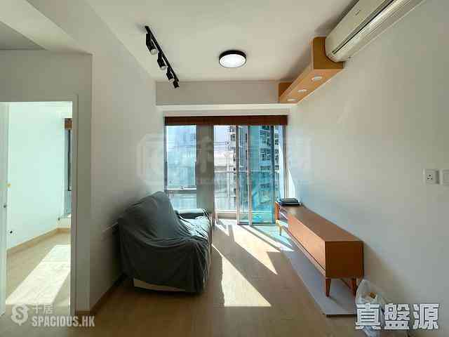 Tseung Kwan O - Savannah Block 5 01