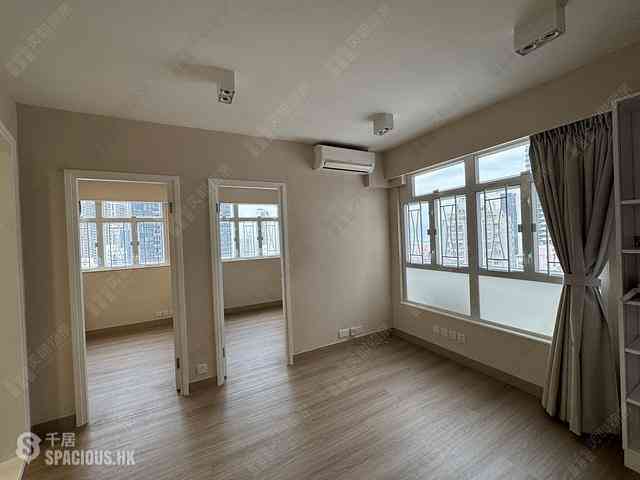 Sai Ying Pun - King Ming Mansion 01