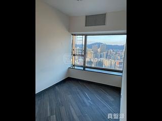 West Kowloon - Sorrento Phase 1 Block 3 03