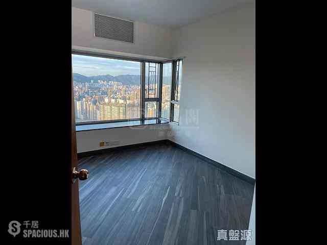 West Kowloon - Sorrento Phase 1 Block 3 04