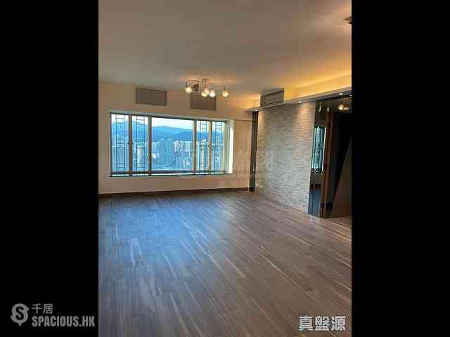 West Kowloon - Sorrento Phase 1 Block 3 01