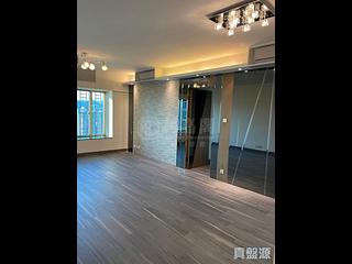 West Kowloon - Sorrento Phase 1 Block 3 02