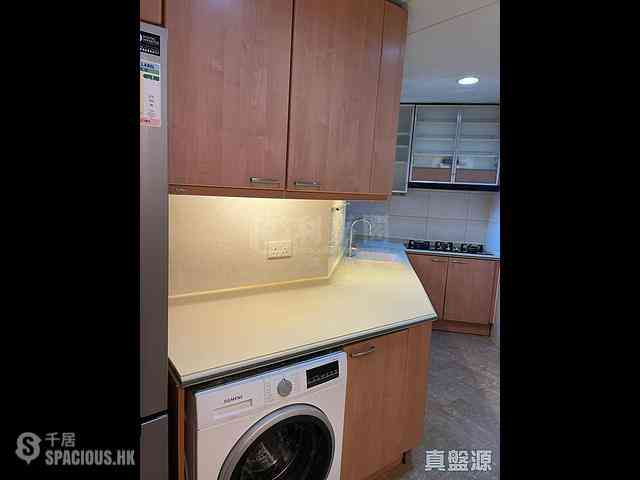 West Kowloon - Sorrento Phase 1 Block 3 08