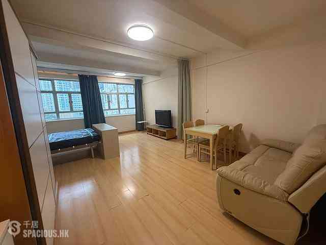 Causeway Bay - Lei Wen Court 02