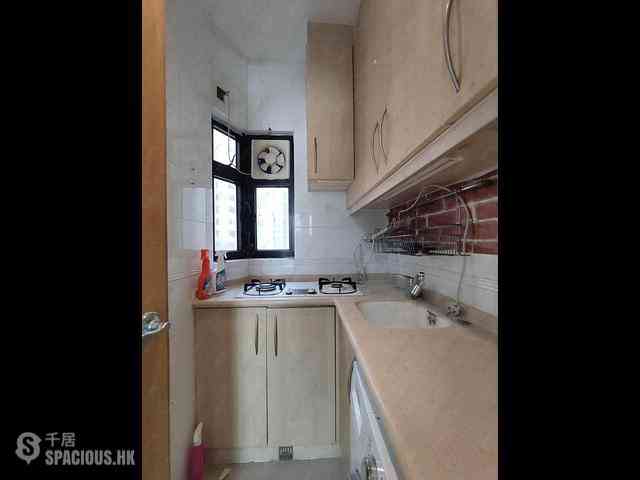Wan Chai - 112, Johnston Road 06