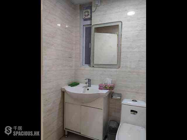 Wan Chai - Mountain View Mansion 05