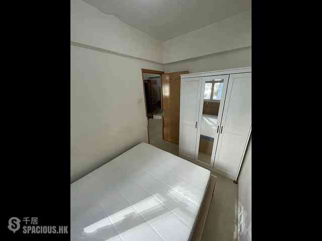Central - 28-32, Gough Street 04