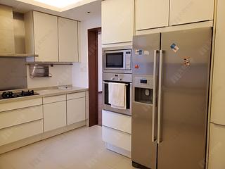 Tai Tam - Hong Kong Parkview Parkview Rise Block 8 02