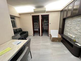 Kennedy Town - Luen On Apartments 02