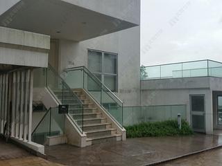 Repulse Bay - Overbays 06