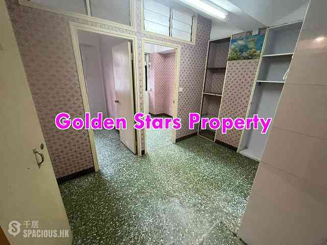 Sai Ying Pun - 52, Second Street 01