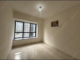 Mid Levels Central - The Grand Panorama Block 2 05