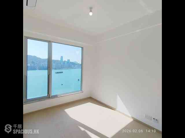 Yau Tong - The Coast Line 06