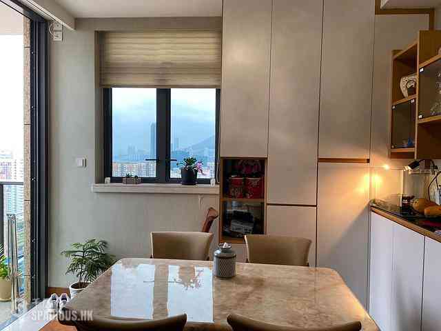 Ho Man Tin - Ultima Phase 2 Tower 1 01