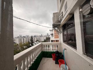 Yau Yat Chuen - Parc Oasis Block 19 12