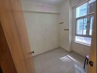 Kennedy Town - Ka On Building 03